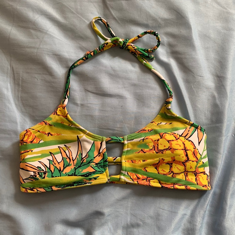 Midori pineapple floral top mau loa